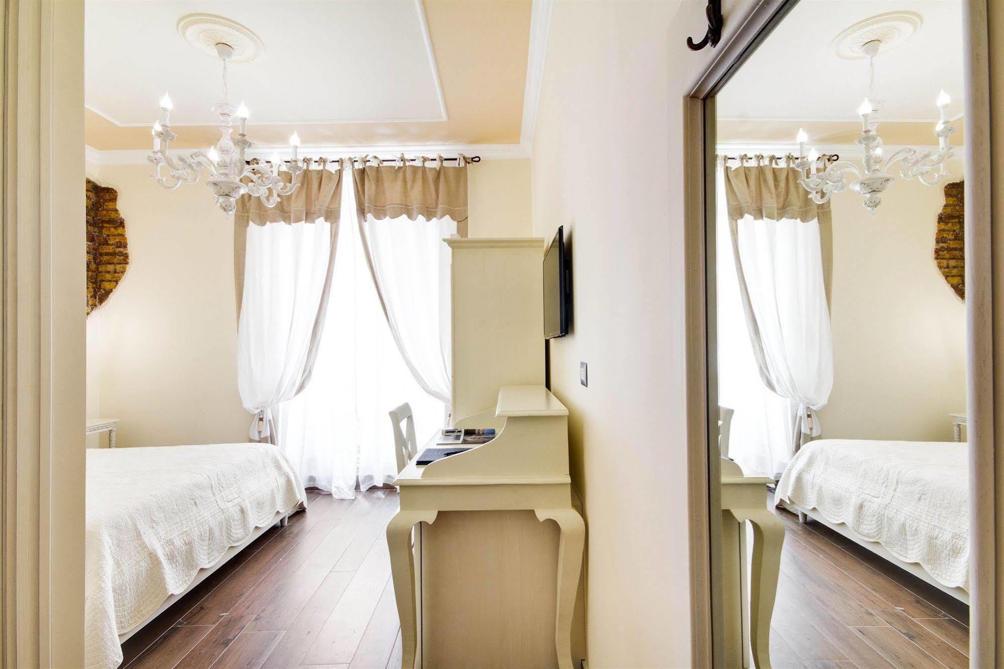 Lunaria Suites Rome Vaticano エクステリア 写真
